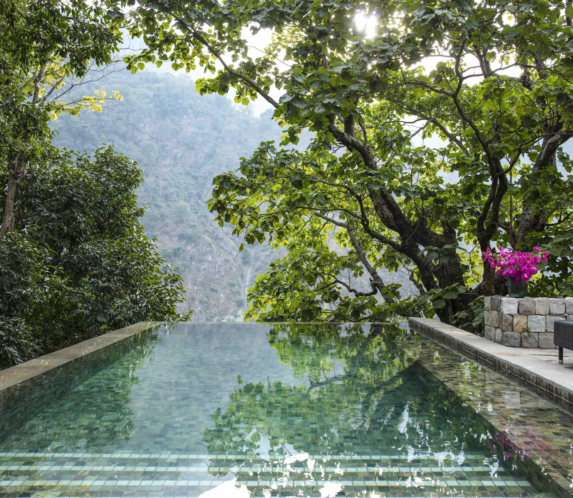 Taj Rishikesh Resort And Spa دهرادون المظهر الخارجي الصورة