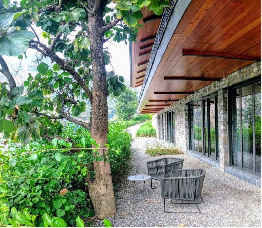 Taj Rishikesh Resort And Spa دهرادون المظهر الخارجي الصورة